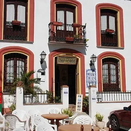 فندق Hotel-museo Molino De Los Abuelos Comares