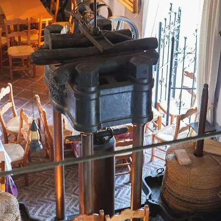 Hotel-museo Molino De Los Abuelos 3* Comares