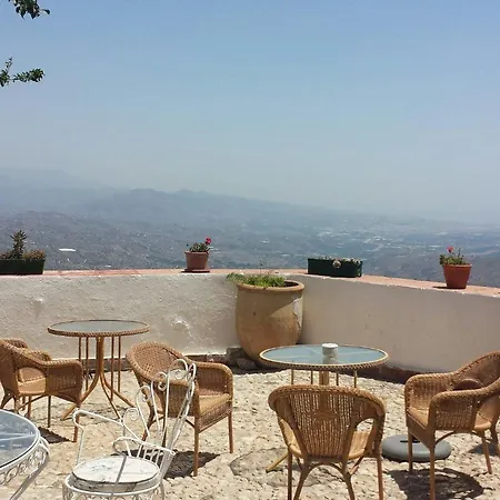 Hotel-museo Molino De Los Abuelos فندق
