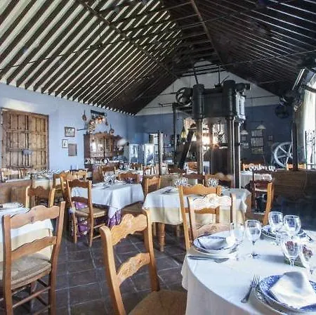 Hotel Hotel-museo Molino De Los Abuelos 3*