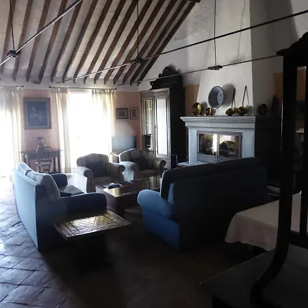 فندق Hotel-museo Molino De Los Abuelos 3*