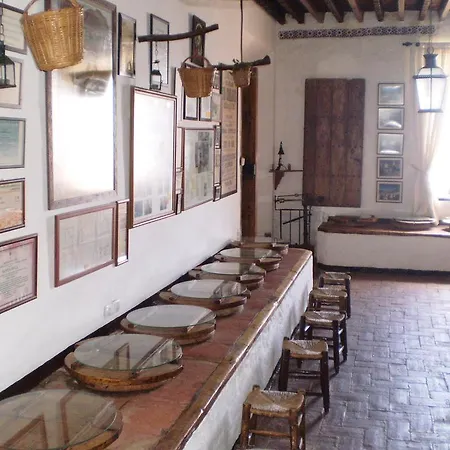 Hotel-museo Molino De Los Abuelos 3*